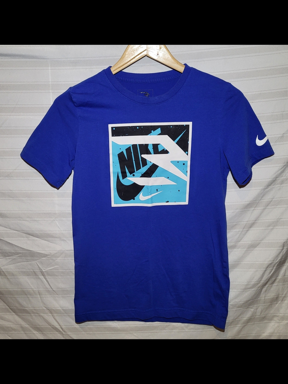 Nike Boys Back To School Bundle, Size L - Picture 4 of 5